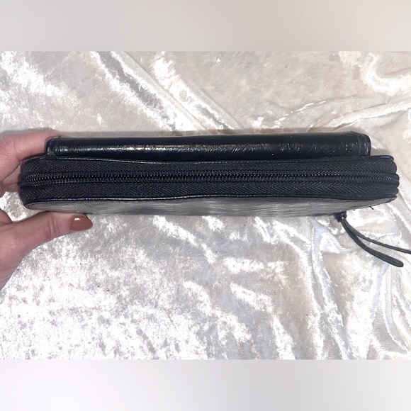 🧡4 items for $15 - Great Kenneth Cole black wallet. 014 - Picture 10 of 12